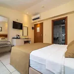 Montebello ホテル