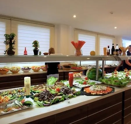 蒙特贝罗全包度假酒店 酒店 厄吕代尼兹