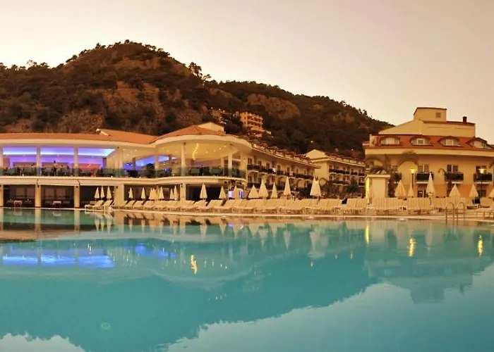 Montebello 4*
