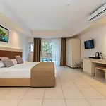 Montebello Отель 4*