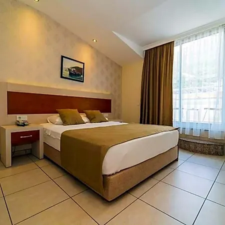 Montebello 4* أولدينيس