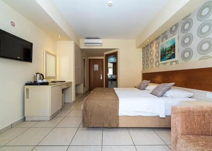 Hotell Montebello 4*