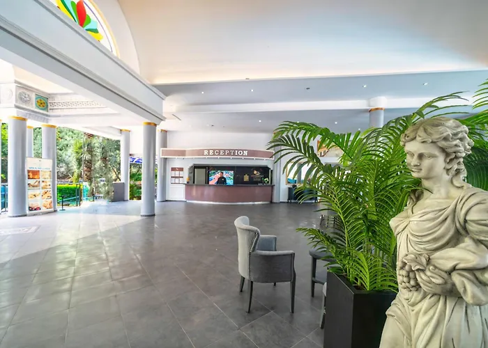 Montebello Hotell 4*