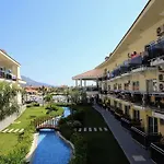 Montebello Hotel 4*